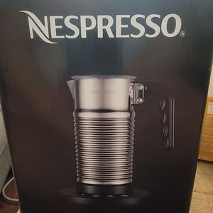 Brand new NESPRESSO AEROCCINO 4